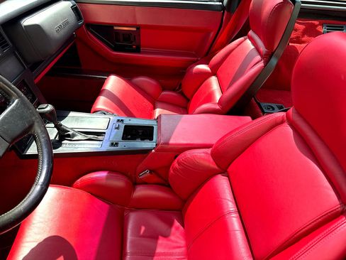 Used 1989 Chevrolet Corvette Coupe image 22