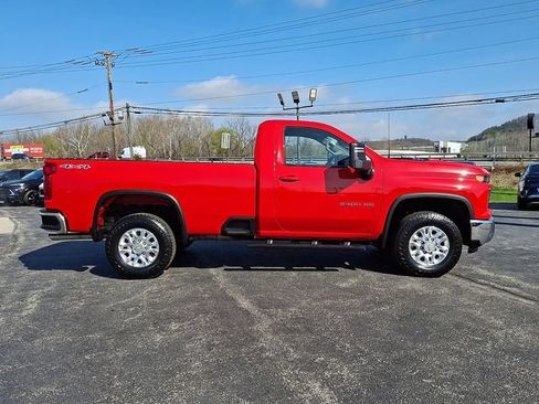 Used 2024 Chevrolet Silverado 2500 LT AWD/4WD image 8