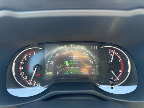 Used 2023 Toyota RAV4 XLE w/ Convenience Package AWD/4WD image 14