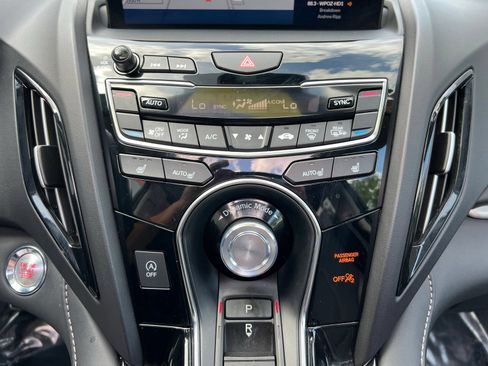 Used 2021 Acura RDX FWD w/ Technology Package image 40