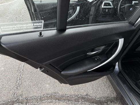 Used 2013 BMW 328i xDrive Sedan image 9