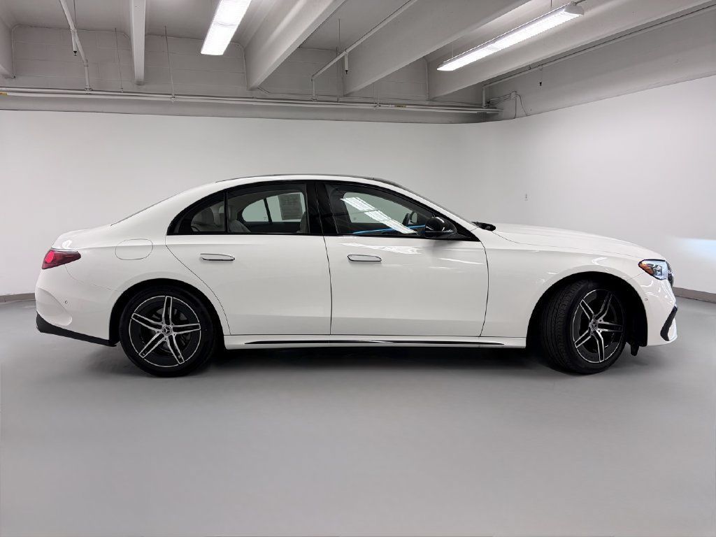 Certified 2026 Mercedes-Benz E 350 4MATIC Sedan image 7