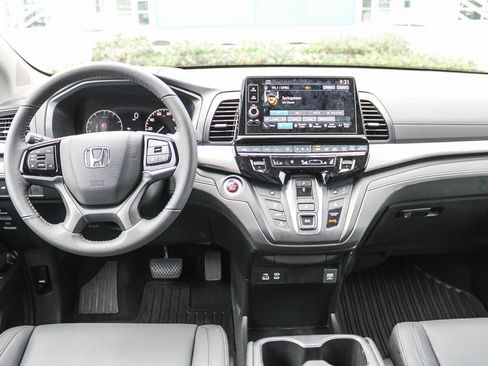 Used 2026 Honda Odyssey EX-L image 14