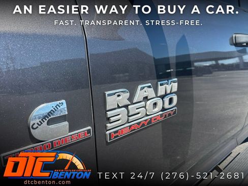 Used 2018 RAM 3500 Tradesman w/ Chrome Appearance Group AWD/4WD image 10