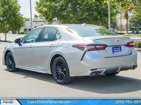 Used 2024 Toyota Camry XSE FWD image 11