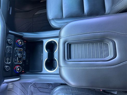 Used 2021 Chevrolet Tahoe Z71 w/ Z71 Off-Road Package image 11