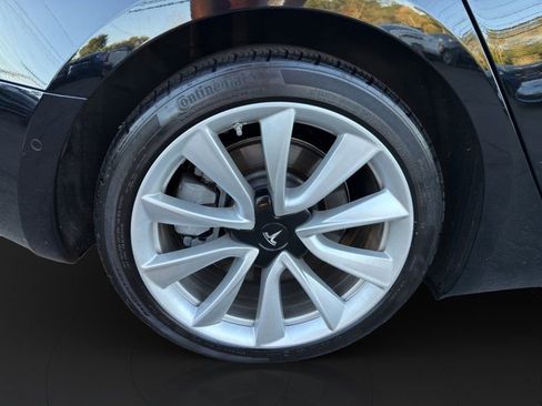 Used 2019 Tesla Model 3 Standard Range Plus image 23