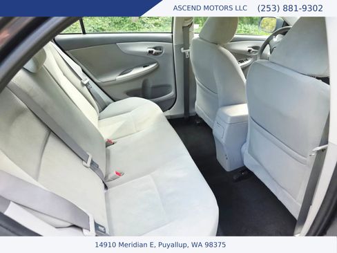 Used 2010 Toyota Corolla LE FWD image 12
