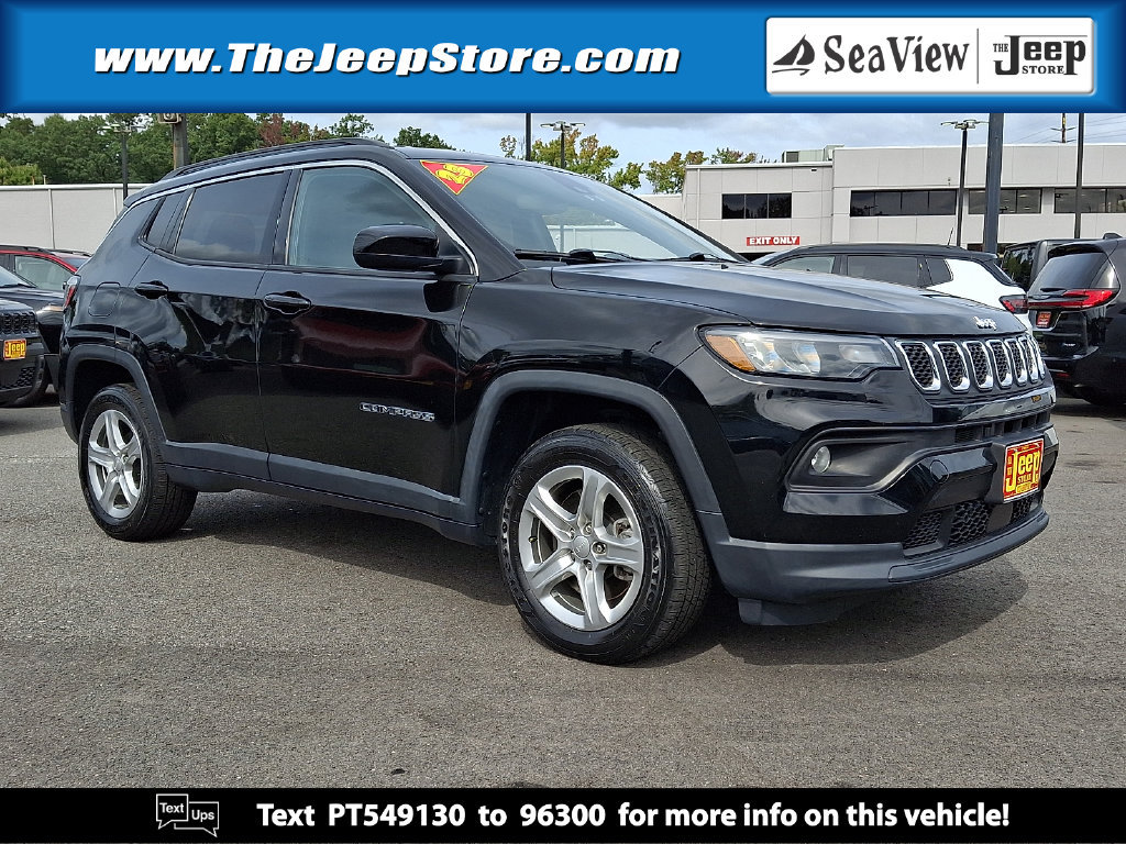 Certified 2023 Jeep Compass Latitude AWD/4WD image 1
