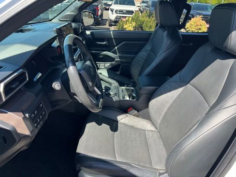 Used 2024 Toyota Tacoma TRD Sport w/ TRD Sport Premium Package AWD/4WD image 14