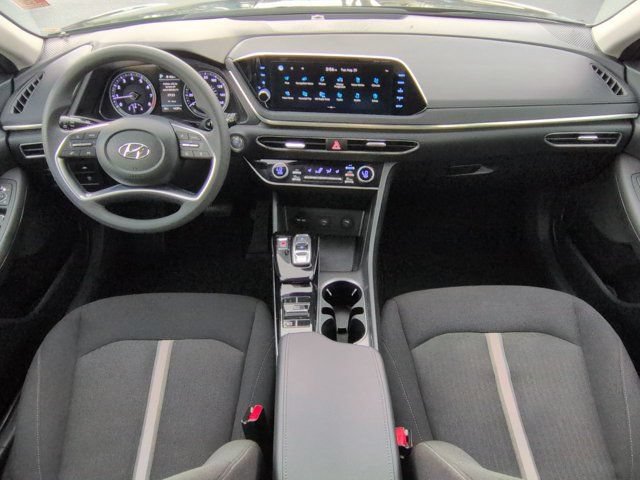 Certified 2023 Hyundai Sonata SEL w/ Preferred Accessory Package FWD image 13