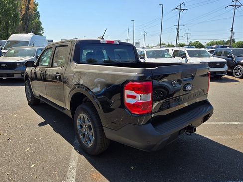 New 2025 Ford Maverick XLT w/ XLT Luxury Package image 7