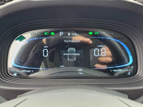 New 2025 Hyundai Venue SEL image 22