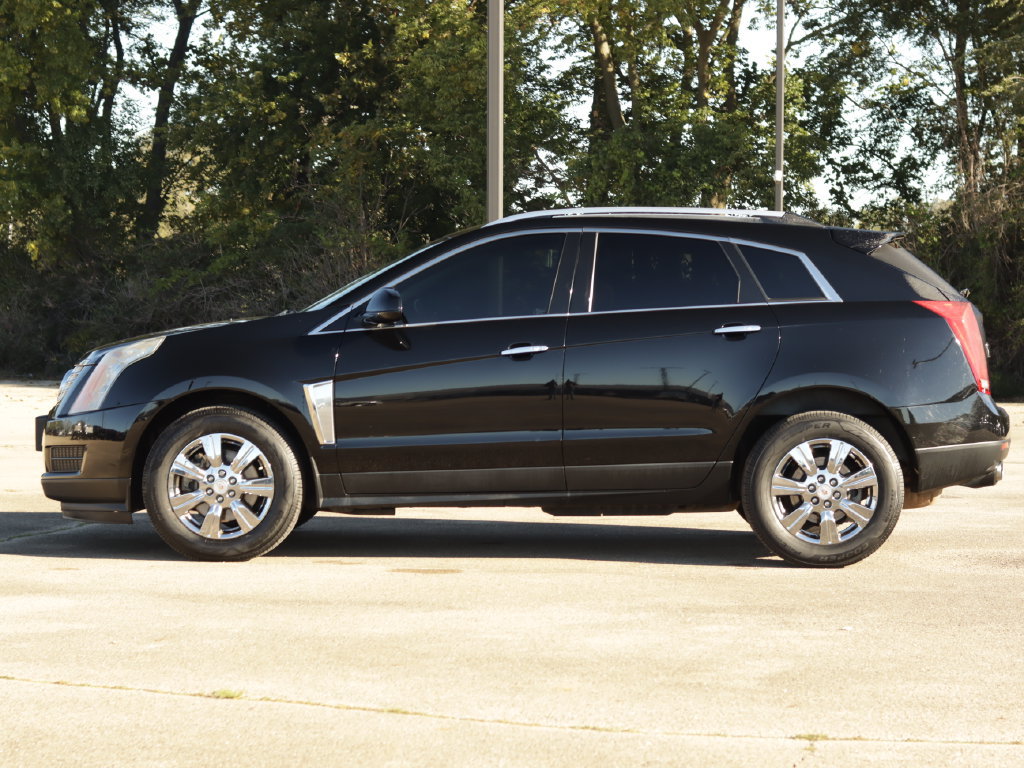 Used 2016 Cadillac SRX Luxury FWD image 4