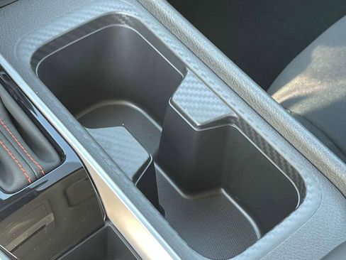 Used 2025 Nissan Sentra SR image 29