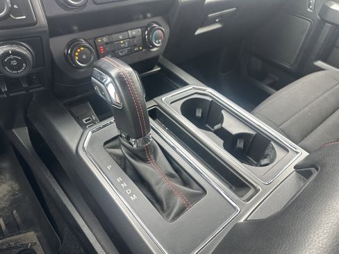 Used 2020 Ford F150 XLT w/ Equipment Group 302A Luxury AWD/4WD image 28