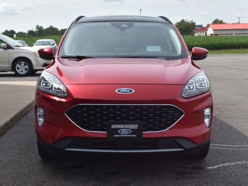 Used 2020 Ford Escape Titanium AWD/4WD image 14