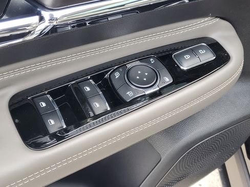 New 2026 Lincoln Corsair Premiere image 10