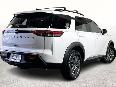 New 2026 Nissan Pathfinder SV AWD/4WD image 8
