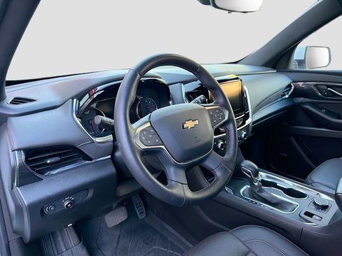 Used 2023 Chevrolet Traverse High Country w/ LPO, Floor Liner Package FWD image 9