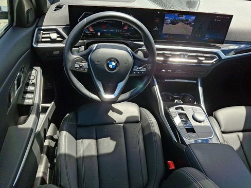 Used 2024 BMW 330i xDrive Sedan w/ Premium Package AWD/4WD image 11