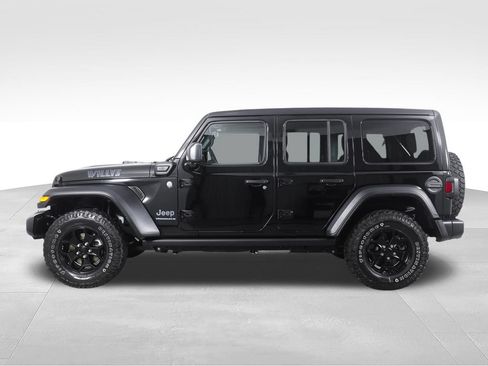 Used 2023 Jeep Wrangler Unlimited w/ Sun & Screen Package AWD/4WD image 6
