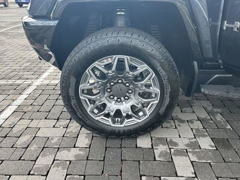 New 2026 GMC Hummer EV SUV image 45