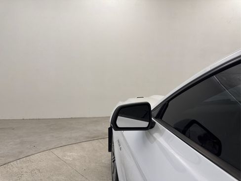 Used 2015 Ford Mustang GT Premium w/ Equipment Group 401A RWD image 21