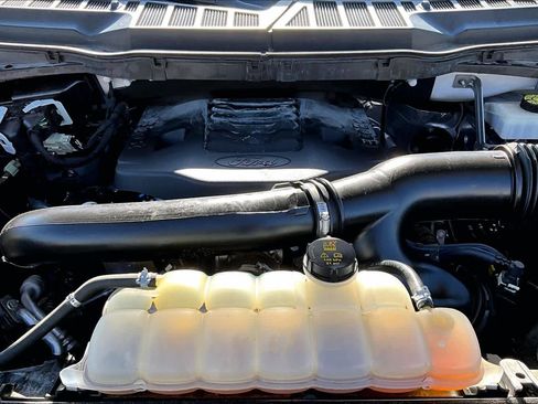 Used 2022 Ford F150 Lariat w/ Equipment Group 502A High image 30