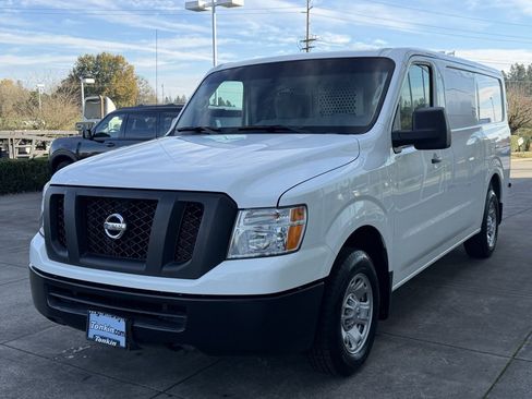 Used 2020 Nissan NV 1500 SV image 5