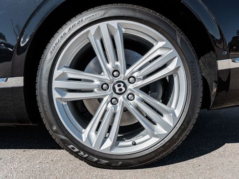 Certified 2023 Bentley Continental GT Mulliner AWD/4WD image 7