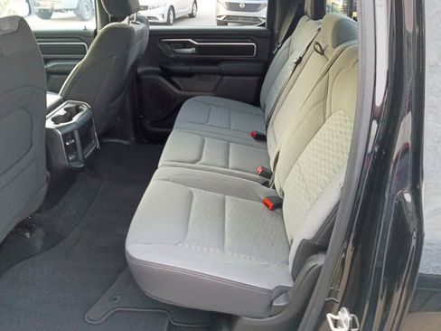 Used 2025 RAM 1500 Big Horn AWD/4WD image 34