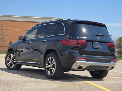 New 2026 Mercedes-Benz GLB 250 4MATIC image 13