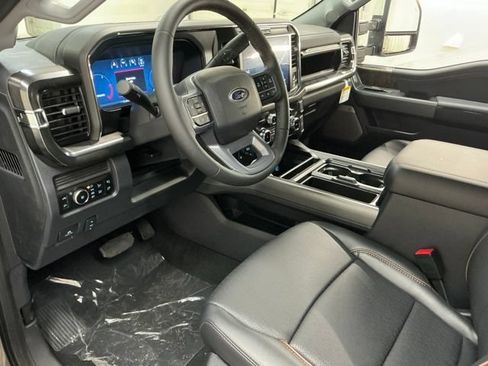 New 2026 Ford F250 Lariat w/ Chrome Package AWD/4WD image 14