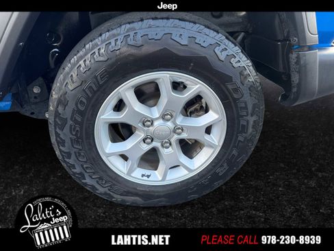 Certified 2021 Jeep Wrangler Islander image 8