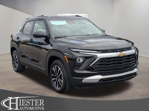 New 2026 Chevrolet TrailBlazer LT w/ Convenience Package image 1
