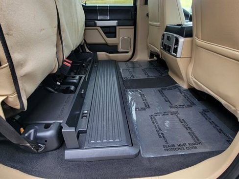 Used 2021 Ford F250 Lariat w/ Lariat Ultimate Package image 56