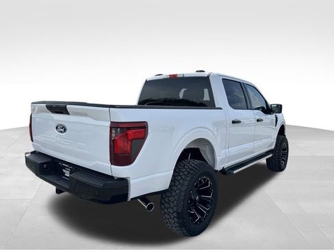 Used 2025 Ford F150 XLT w/ Equipment Group 301A Standard AWD/4WD image 16