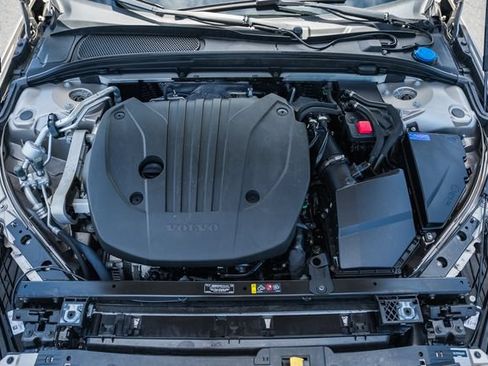 Certified 2023 Volvo S60 B5 Ultimate AWD/4WD image 19