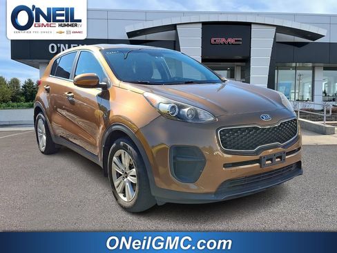 Used 2018 Kia Sportage LX FWD image 1