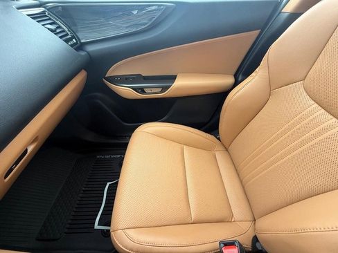 Used 2025 Lexus NX 350h AWD w/ Premium Package image 21