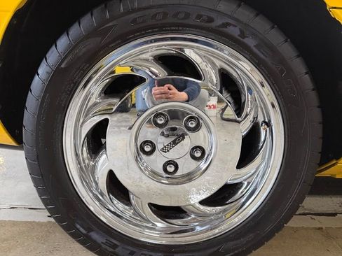 Used 1994 Chevrolet Corvette Convertible image 6