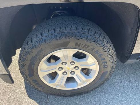 Used 2014 Chevrolet Silverado 1500 LTZ Z71 AWD/4WD image 11