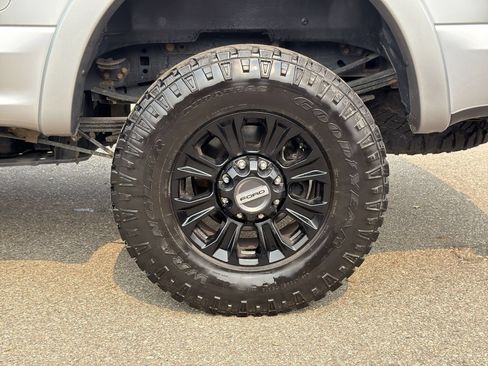 Used 2022 Ford F250 Lariat w/ Tremor Off-Road Package AWD/4WD image 19