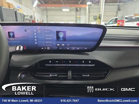New 2026 Buick Enclave Preferred w/ Power Package image 23