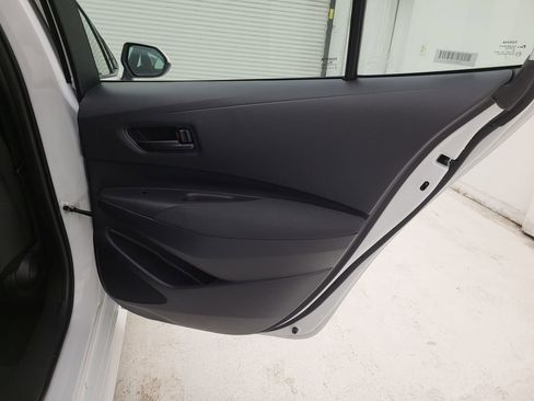 Used 2024 Toyota Corolla LE image 35