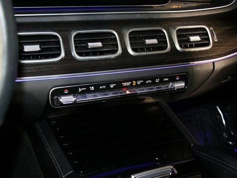 Used 2022 Mercedes-Benz GLE 350 4MATIC image 22