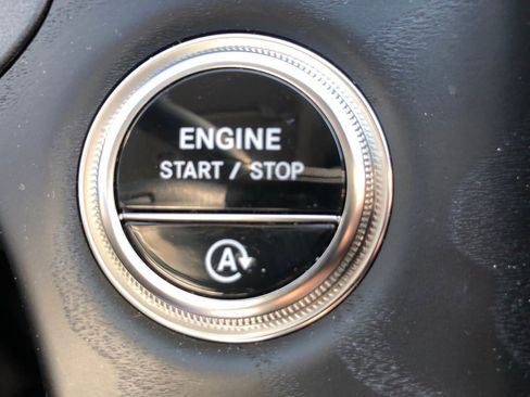 New 2025 Mercedes-Benz E 350 4MATIC Sedan image 23