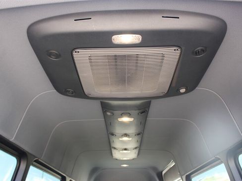 Used 2026 Mercedes-Benz Sprinter 2500 image 10