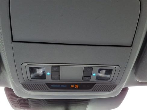 Certified 2021 Ford Explorer XLT image 28